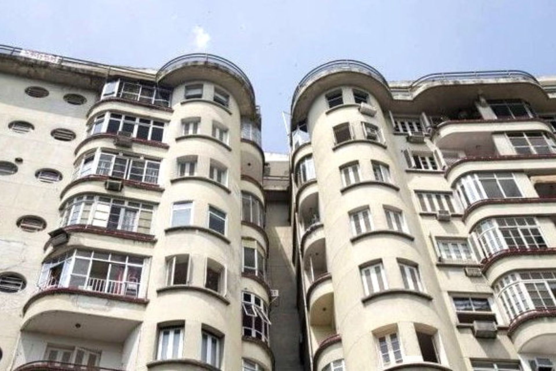 Galerie-der-verschwundenen-Geschichten_HotelPax_heute