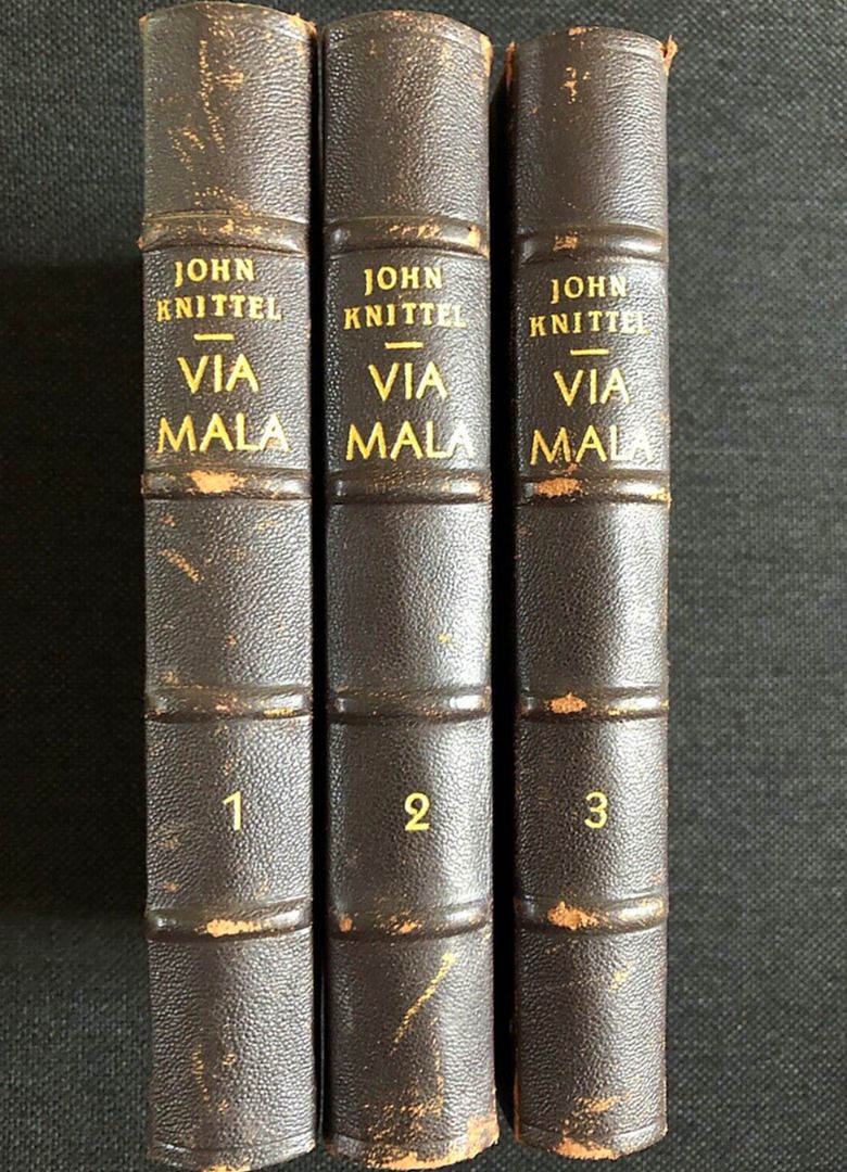 Galerie-der-verschwundenen-Geschichten_Via_Mala_Roman