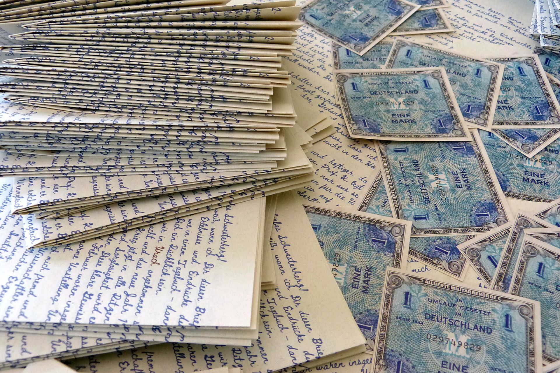 Galerie-der-verschwundenen-Geschichten_Blogbeitrรคge_2_PDF
